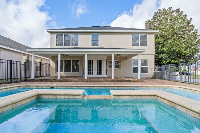 Photo - HUNTINGTON POINTE - 4 bd • 2.5 ba • 2,142 ... House