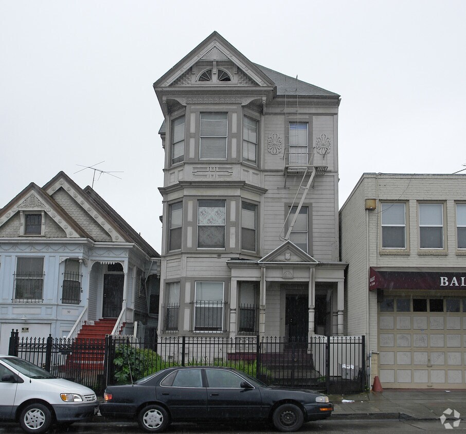 Foto del edificio - 61 8th St