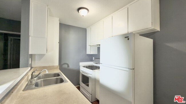 Foto del edificio - 837 S Ardmore Ave