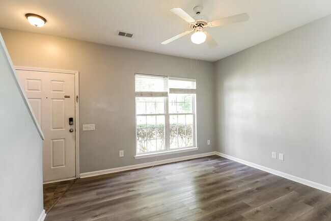 Foto del edificio - 1518 Braveheart Ln