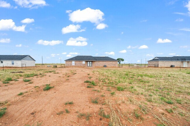 Foto del edificio - Country Living In Roosevelt ISD!