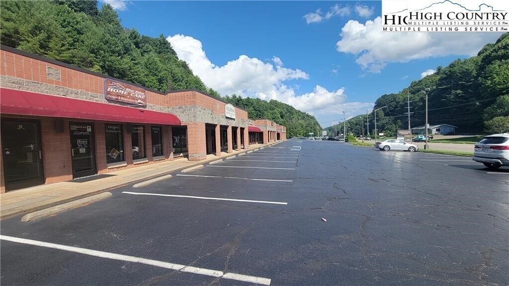 Building Photo - 2348 NC-105