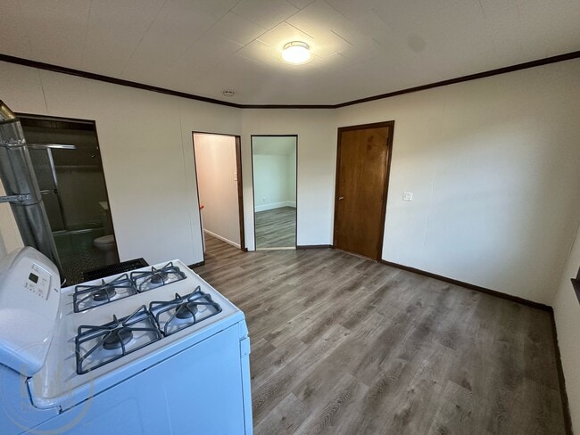 Foto del edificio - 73 Esther St