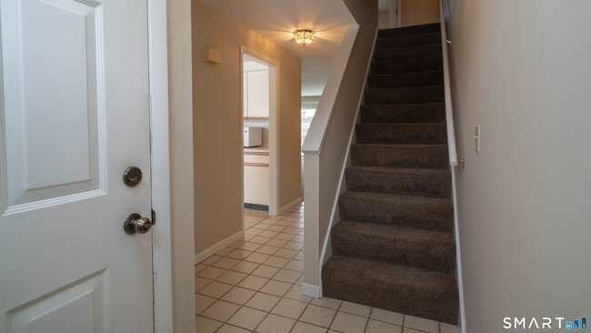 Foto del edificio - 147 Skyview Dr