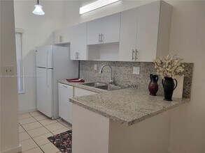 Building Photo - 7415 SW 153rd Ct