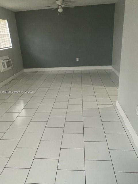 Foto del edificio - 21301 NW 37th Ave