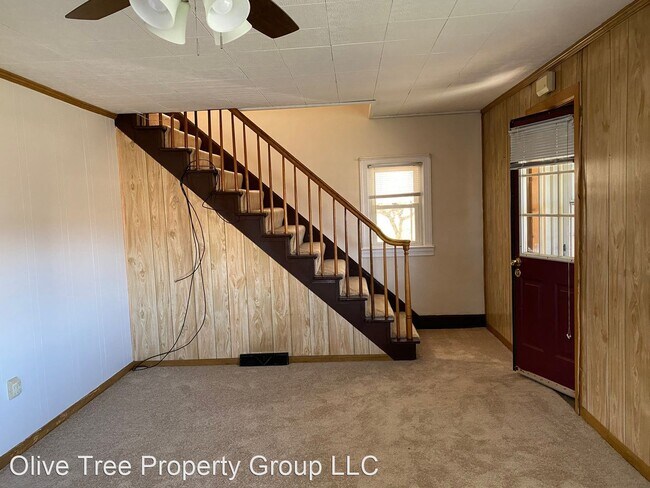 Building Photo - 3 br, 1 bath House - 113 Ward Avenue