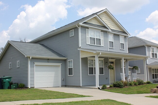 Building Photo - Fort Bragg On Post Housing