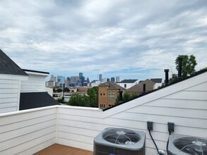 Building Photo - 3413 St Emanuel St