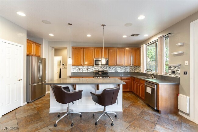 Foto del edificio - 9428 Teton Ridge Ave