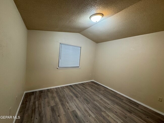 Building Photo - 4116 Tierra Bronce Dr