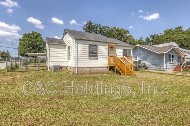 Building Photo - 60 S Urbana Ave