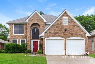 Building Photo - 2320 Mapleleaf Ln