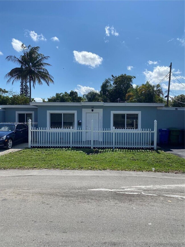 Foto del edificio - 300 NW 16th St