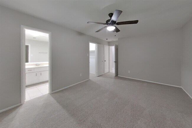 Foto del edificio - 3619 Maple Glen Dr