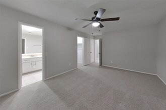 Building Photo - 3619 Maple Glen Dr