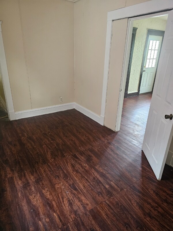 Foto del edificio - 6805 Clark Ave