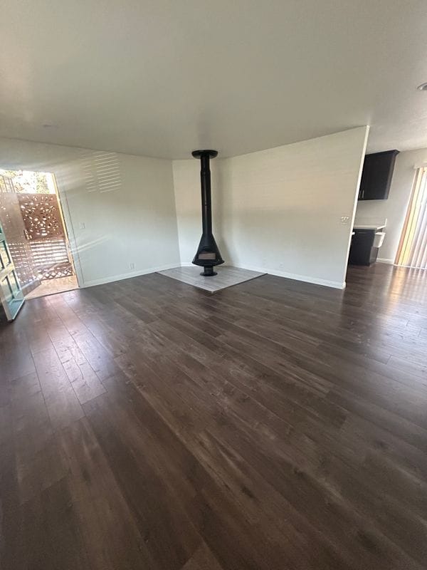 Foto del edificio - 1305 N Garfield Ave