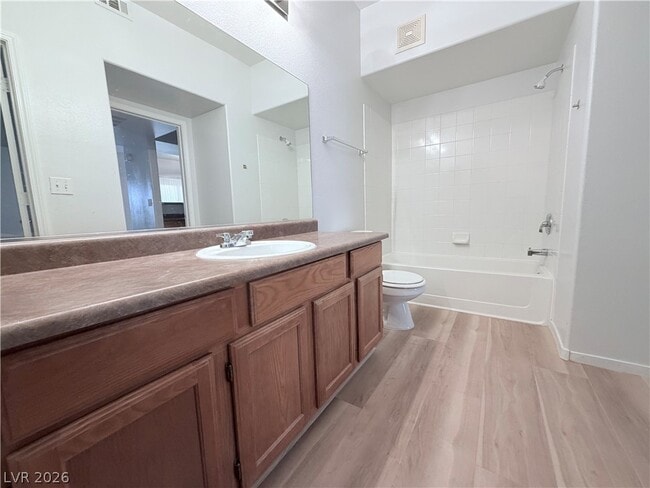 Foto del edificio - 7255 W Sunset Rd