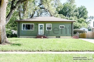 Building Photo - 907 W 29th Ave