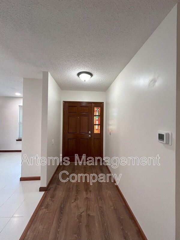 Foto del edificio - 12421 Bears Den Ct
