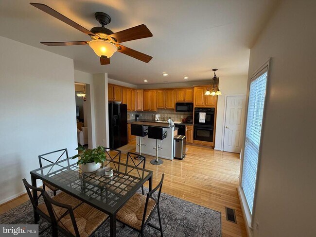 Foto del edificio - 41859 Cinnabar Square