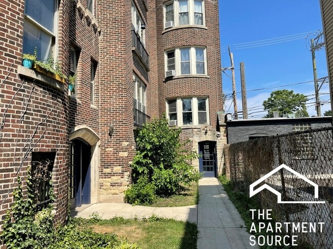 Building Photo - 2019 N Humboldt Blvd