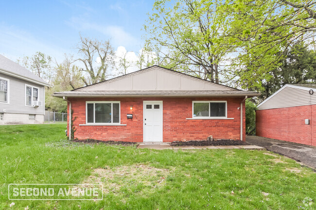 Building Photo - 3839 Standish Ave