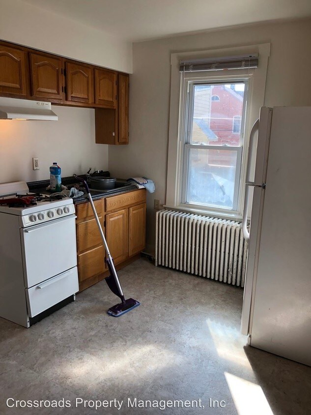 Primary Photo - 306 N Mulberry St