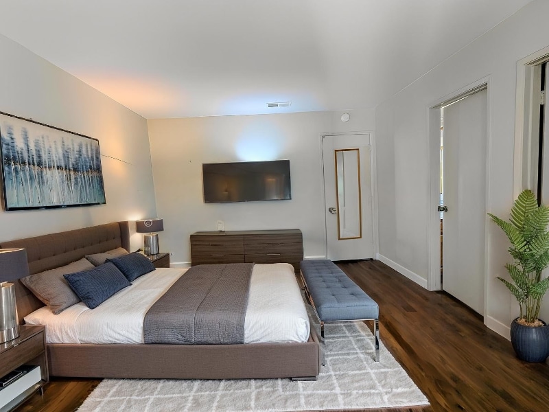 Foto principal - 1820 Sherman Dr