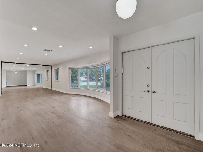 Foto del edificio - 3380 N 41st Ct