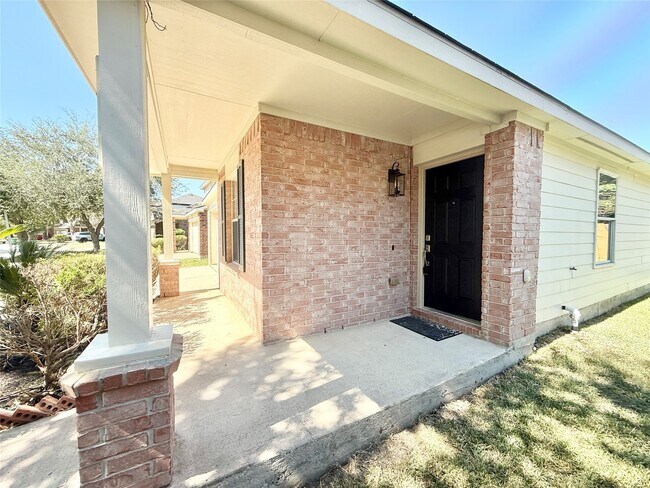 Foto del edificio - 8803 Danbury Hollow Ln
