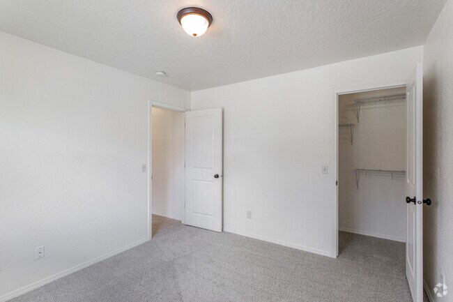 3HAB, 2,5BA - 1.100 ft² - Luxury Living with a View: Beautiful Duplexes in Ponderay