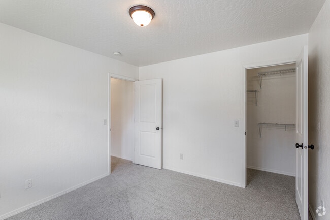 3BR, 2.5BA - 1,100 SF - Mountain View Duplexes