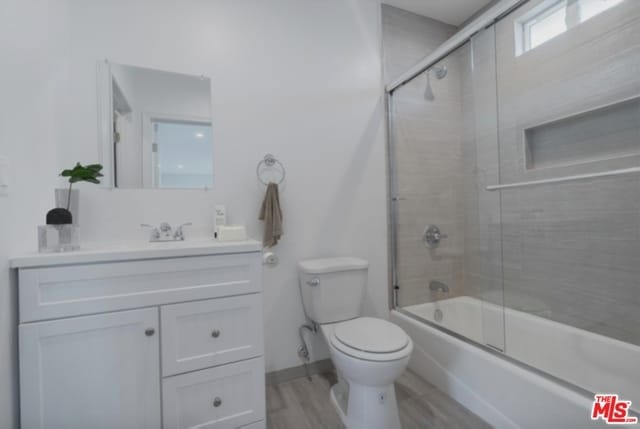 Building Photo - 939 W 66th St