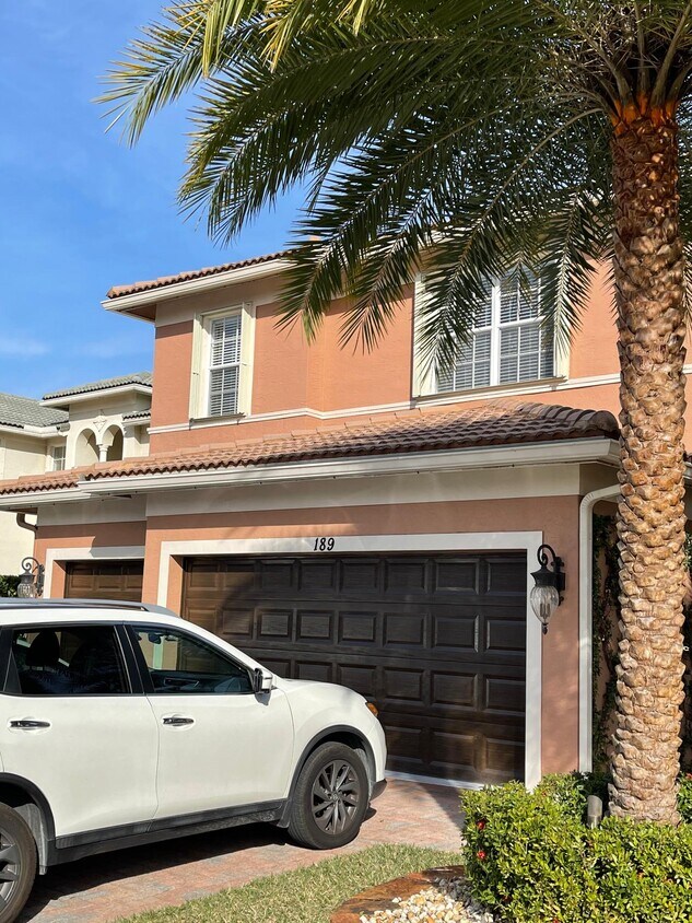 Foto principal - 189 Bella Vista Way