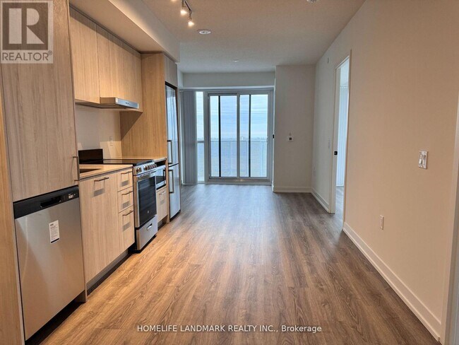 Photo du bâtiment - 195 Commerce St