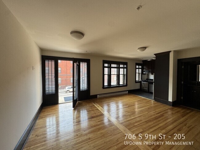 Foto del edificio - 706 S 9th St