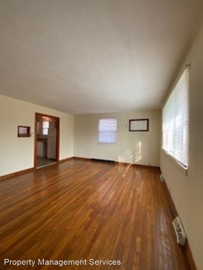 Building Photo - 2 br, 1 bath House - 55363 Lexington Ave