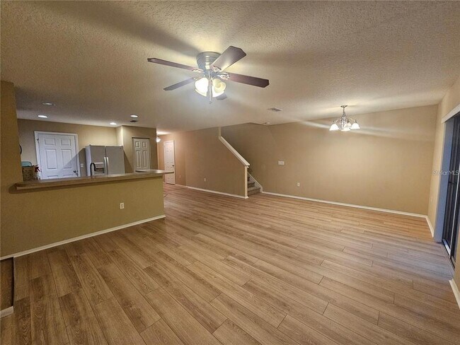 Building Photo - 622 Old Pine Ct