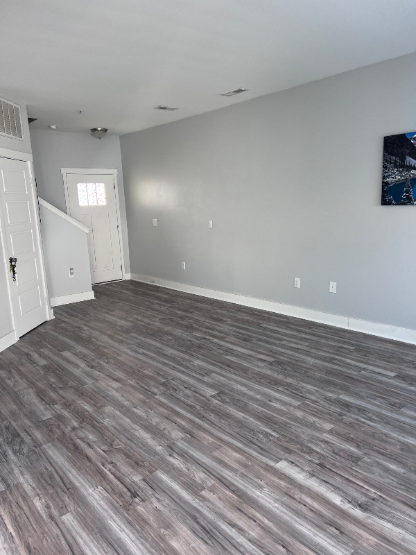 Building Photo - 1135 Somerset Springs Dr