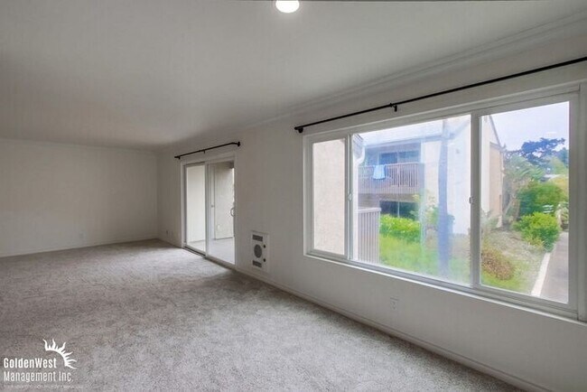 Foto del edificio - Charming 2Bdm 2Ba Condo in La Jolla