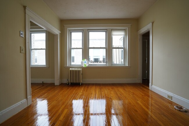 Photo - 228 Kelton St Apartment