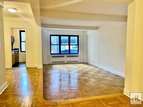 Building Photo - EAST 56 STREET