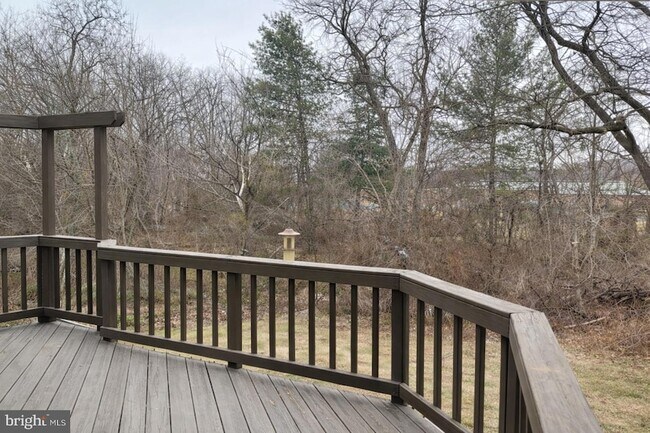 Building Photo - 44032 Aberdeen Terrace