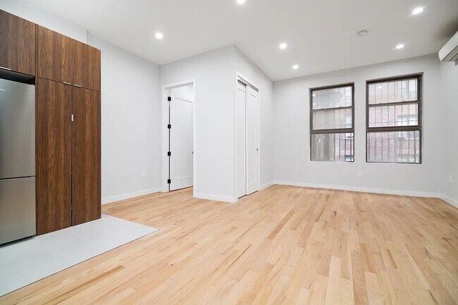 Foto del edificio - 117 West 57th Street