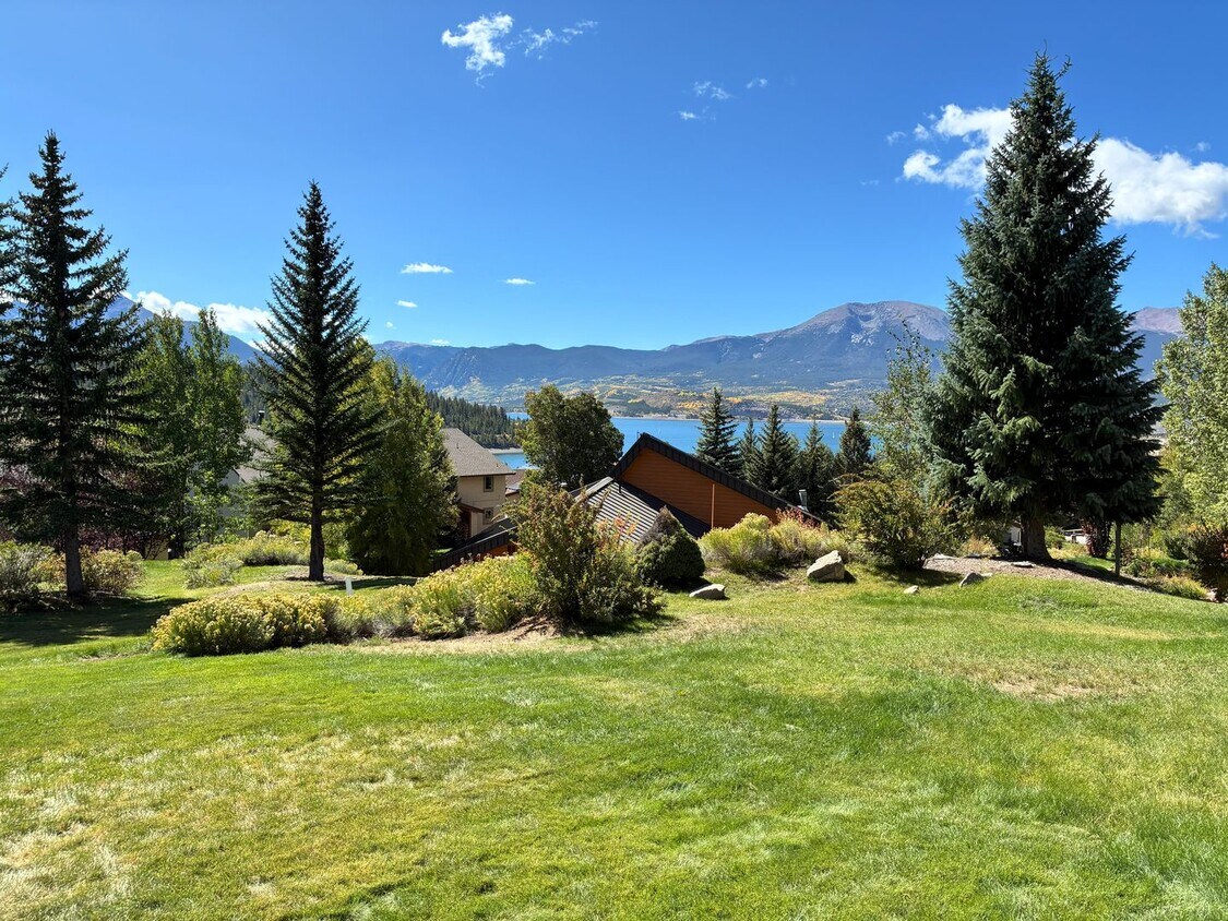 Foto principal - Winter Seasonal Rental- 374B Ensign Dr.