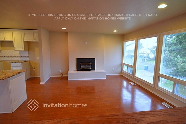 Building Photo - 1801 S 262nd Pl