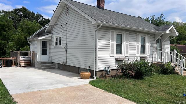 Primary Photo - 702 N Taylor Ave