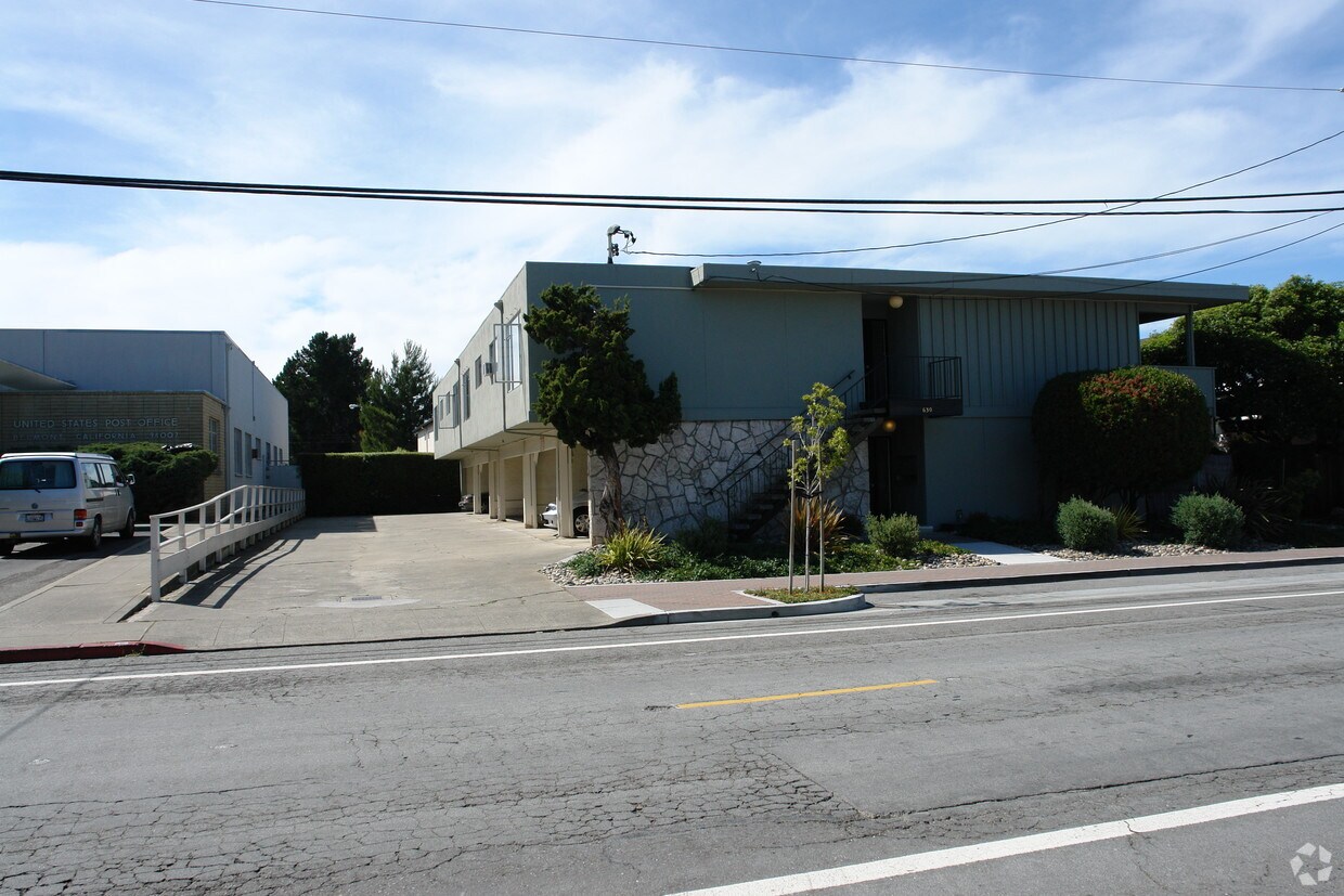 Building Photo - 630 Masonic Way